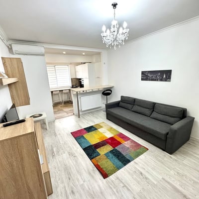 Location d’un appartement de 2 pièces récemment rénové, Chiajna, Secteur 6, Bucarest, Roumanie